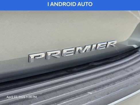Used 2023 Chevrolet Suburban Premier RWD image 11