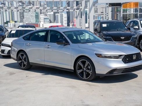 New 2026 Honda Accord SE image 3