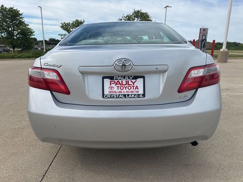 Used 2007 Toyota Camry LE FWD image 4