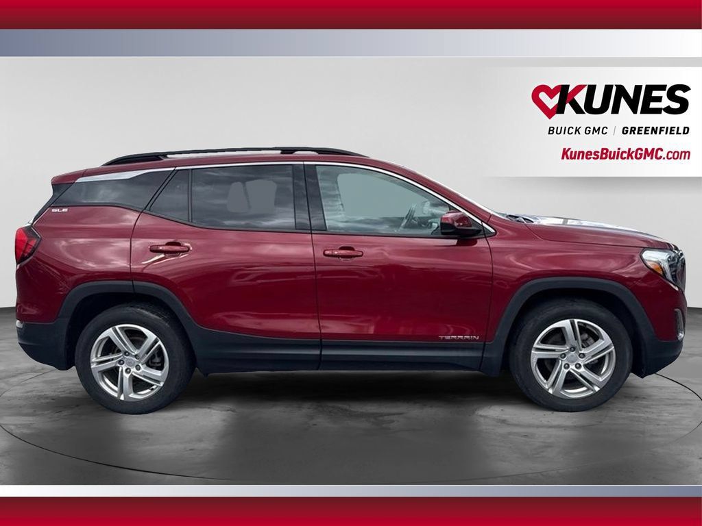Used 2018 GMC Terrain SLE w/ Driver Convenience Package AWD/4WD image 5