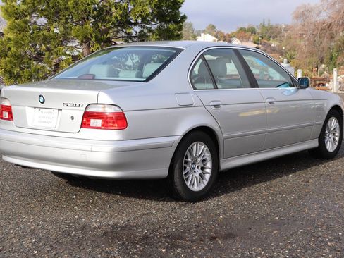 Used 2002 BMW 530i Sedan image 8