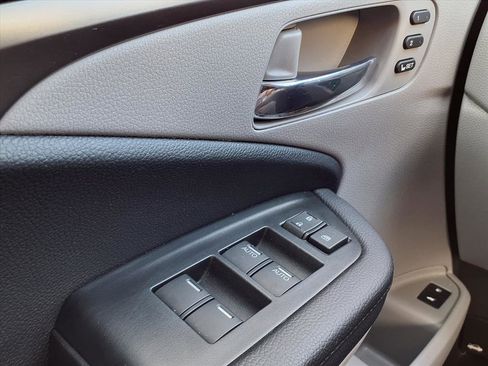 Certified 2022 Honda Pilot Special Edition image 11