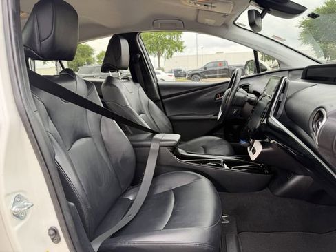 Used 2018 Toyota Prius Prime Advanced FWD image 29