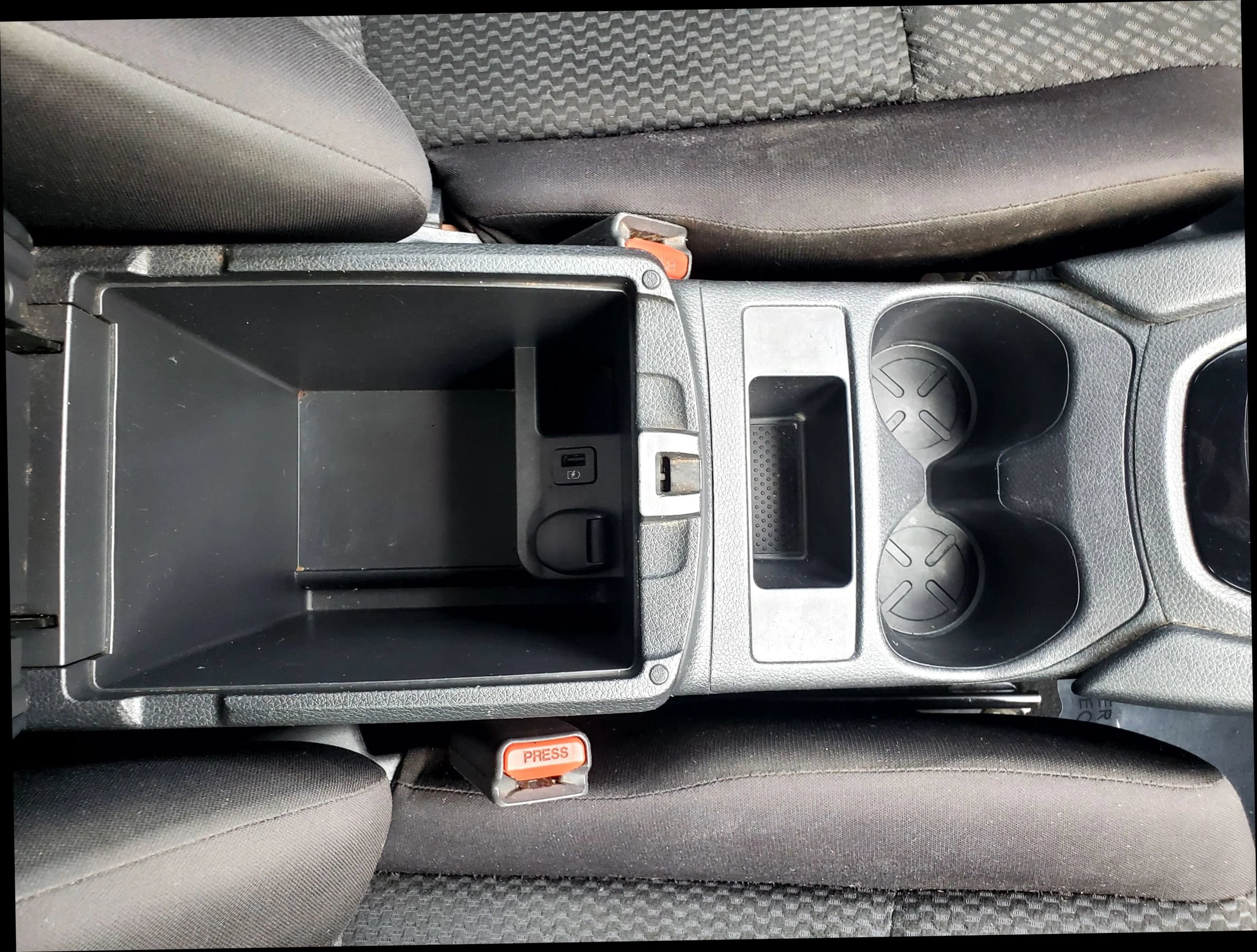 Used 2019 Nissan Rogue Sport S w/ Appearance Package FWD image 26