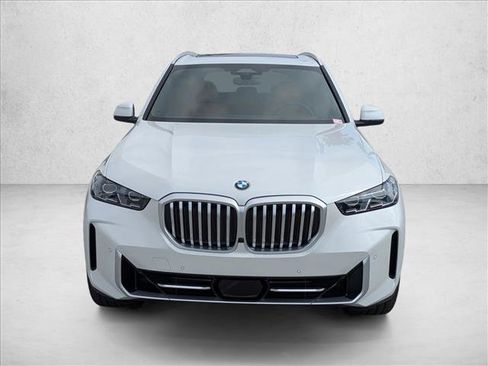 New 2026 BMW X5 sDrive40i w/ Climate Comfort Package image 6