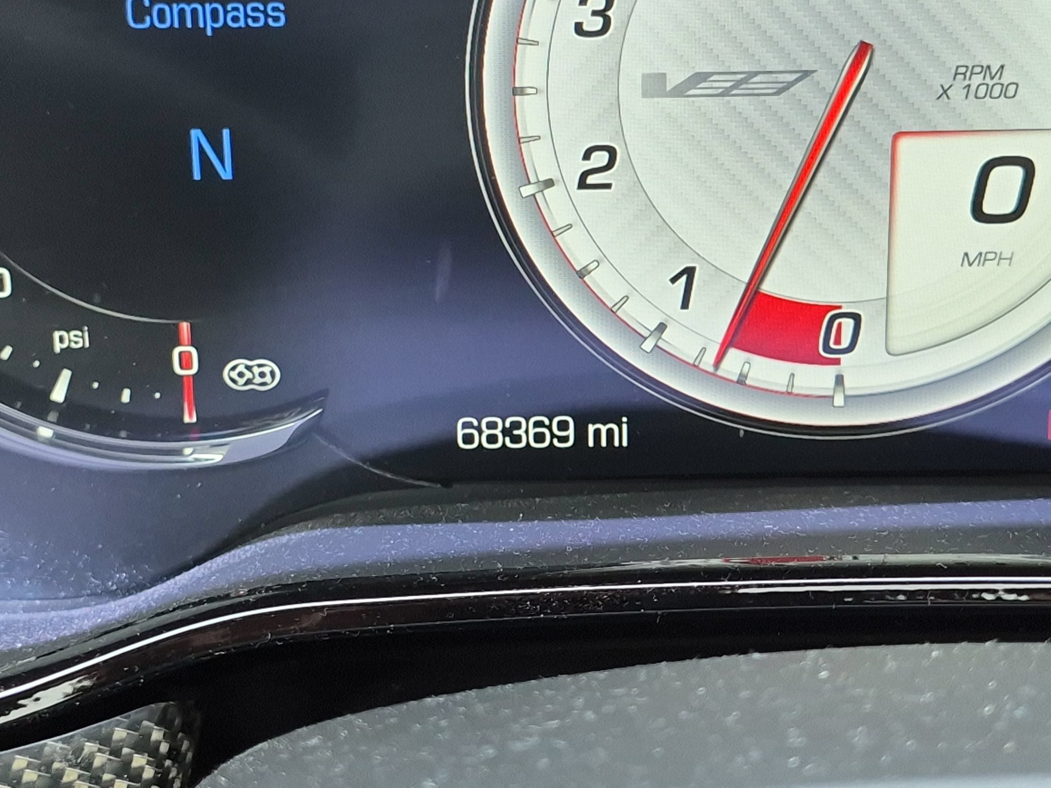 Used 2016 Cadillac CTS V w/ Luxury Package RWD image 11
