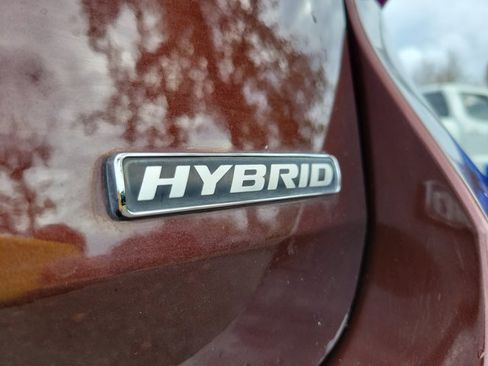 Used 2020 Ford Explorer Limited w/ Hybrid Equipment Group 310A image 7