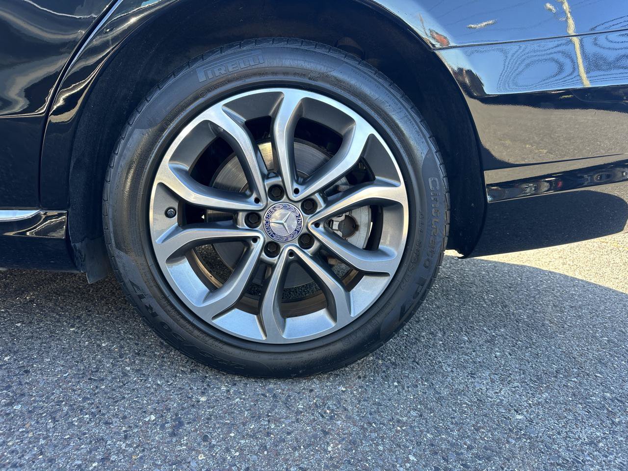 Used 2016 Mercedes-Benz C 300 4MATIC Sedan image 25