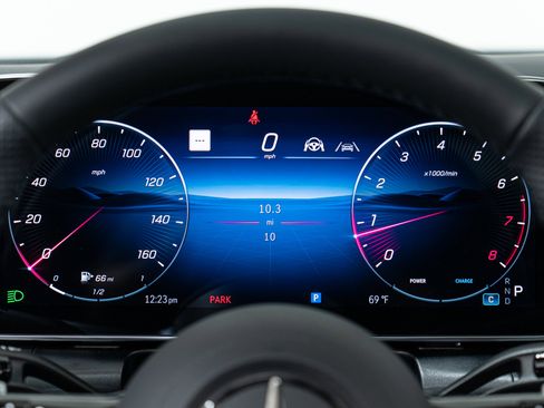 New 2026 Mercedes-Benz GLC 300 4MATIC image 18