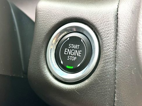 Used 2023 Chevrolet Tahoe LT w/ Luxury Package image 17