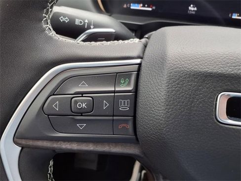 New 2025 Jeep Grand Cherokee Limited w/ Black Appearance Package image 24