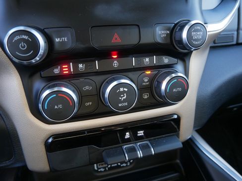 Used 2022 RAM 1500 Laramie image 33