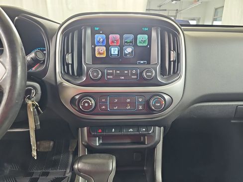 Used 2016 Chevrolet Colorado LT w/ LT Convenience Package image 25
