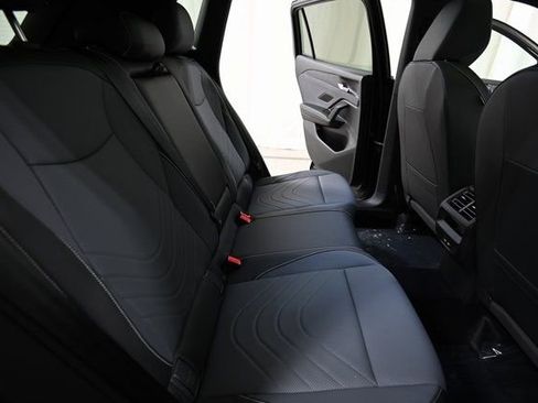 New 2026 Volkswagen Tiguan SE R-Line image 28