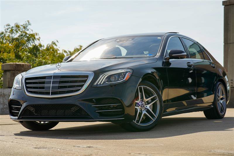 Used 2018 Mercedes-Benz S 560 4MATIC Sedan image 2