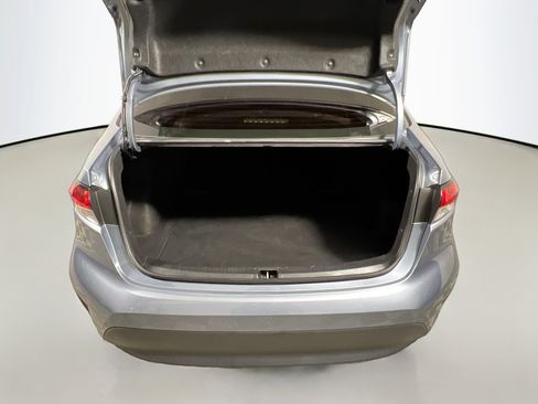 Used 2024 Toyota Corolla LE FWD image 32