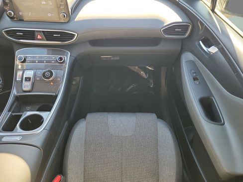 Used 2021 Hyundai Santa Fe SE image 16