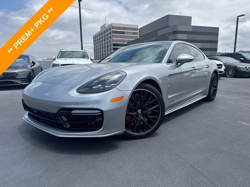 Used 2019 Porsche Panamera GTS AWD/4WD image 1