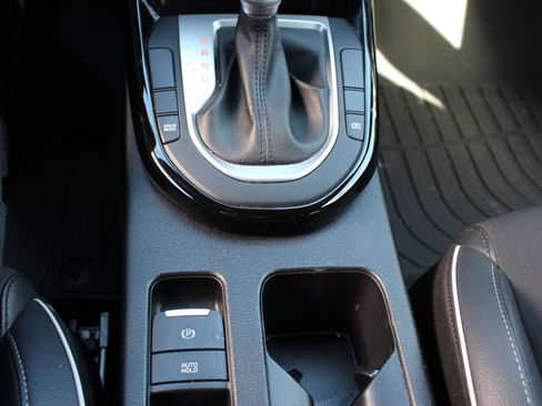 Certified 2024 Kia Forte GT-Line image 26