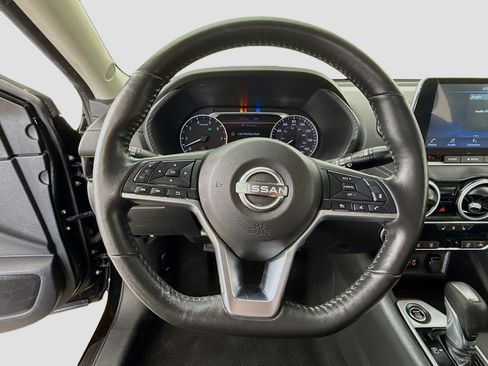 Used 2025 Nissan Sentra SV w/ All-Weather Package FWD image 13