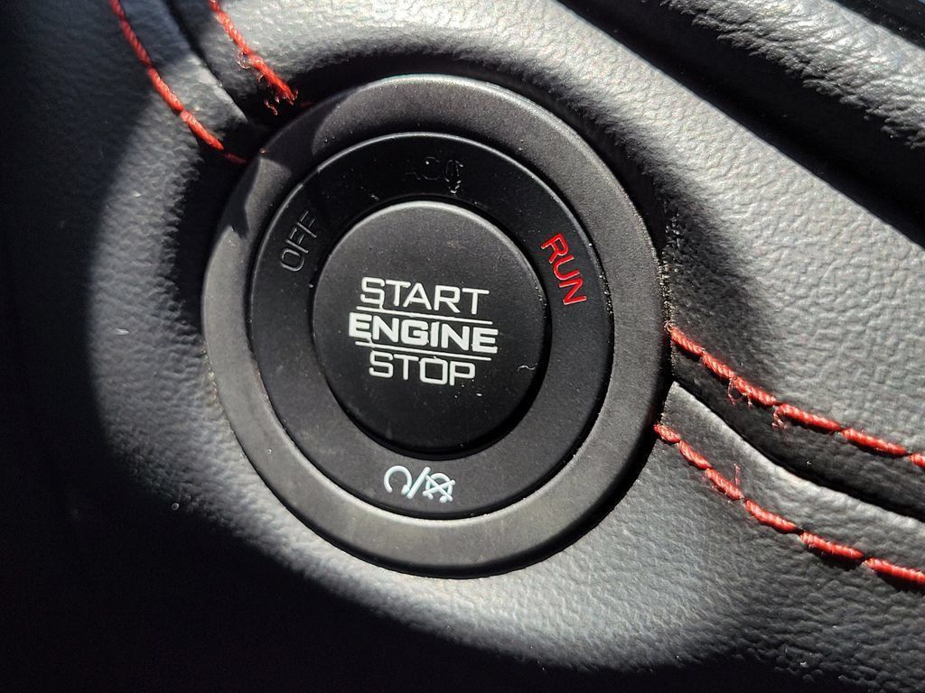Used 2023 Dodge Durango GT AWD/4WD image 34