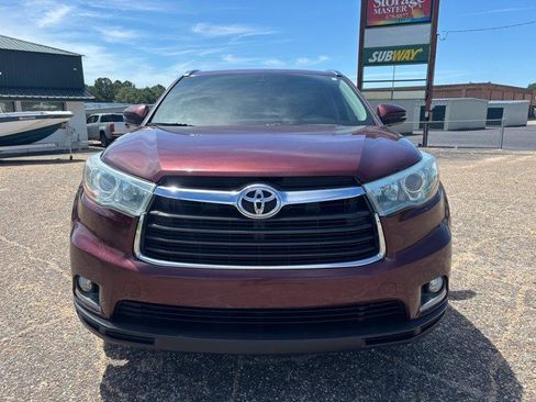 Used 2016 Toyota Highlander Limited FWD image 8