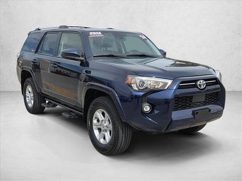 Certified 2024 Toyota 4Runner SR5 AWD/4WD image 3