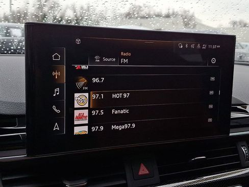 Used 2023 Audi S4 Premium Plus w/ Premium Plus Package image 5