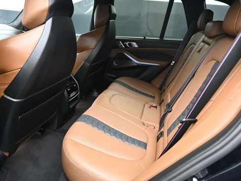 Used 2021 BMW X5 M w/ Competition Package AWD/4WD image 17