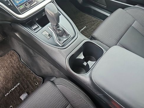 Certified 2025 Subaru Outback image 24
