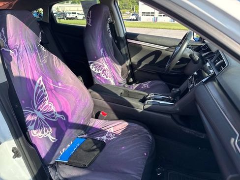 Used 2019 Honda Civic EX image 13