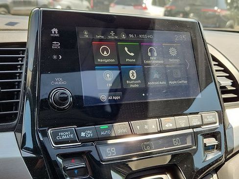 Used 2019 Honda Odyssey EX-L image 16