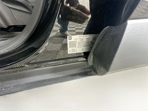 Used 2024 Chevrolet Trax RS w/ Sunroof Package image 12