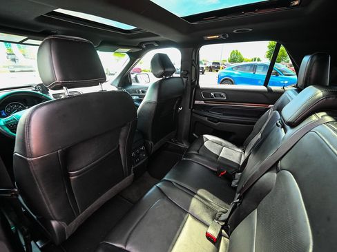 Used 2016 Ford Explorer Limited AWD/4WD image 23
