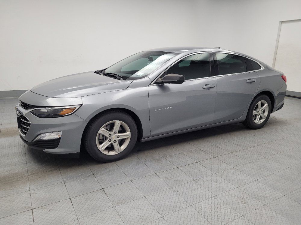 Used 2023 Chevrolet Malibu LS FWD image 2