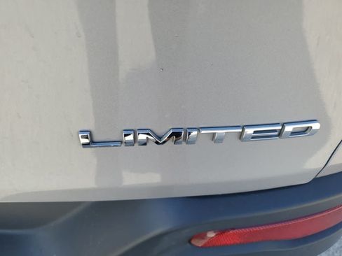 Used 2014 Jeep Cherokee Limited AWD/4WD image 10