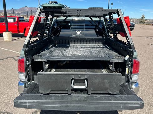 Used 2023 Toyota Tacoma TRD Off-Road image 5