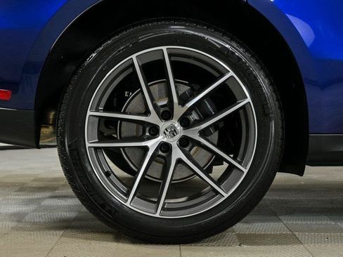 Used 2026 Porsche Macan AWD/4WD image 39