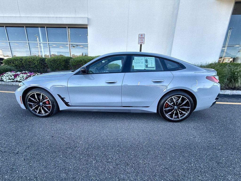 Used 2024 BMW i4 xDrive40i w/ M Sport Package AWD/4WD image 11