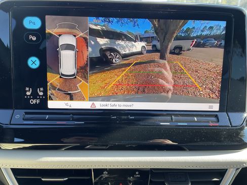 New 2026 Volkswagen Atlas Cross Sport SEL Premium R-Line image 20