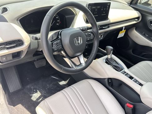 New 2026 Honda HR-V EX-L image 11
