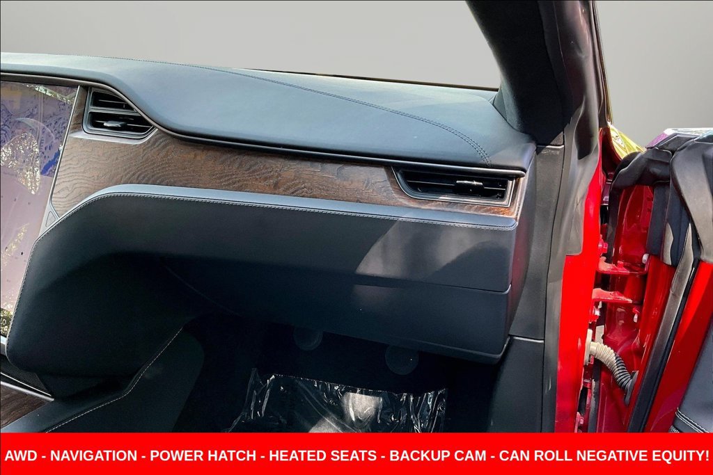 Used 2018 Tesla Model S 100D AWD/4WD image 29