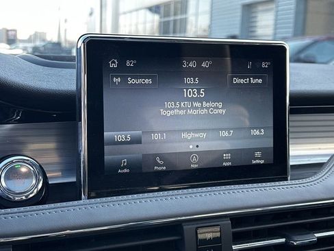 Certified 2022 Lincoln Corsair AWD w/ Premium Package image 21