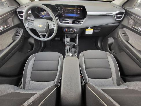 New 2026 Chevrolet TrailBlazer LS w/ LS Convenience Package image 2