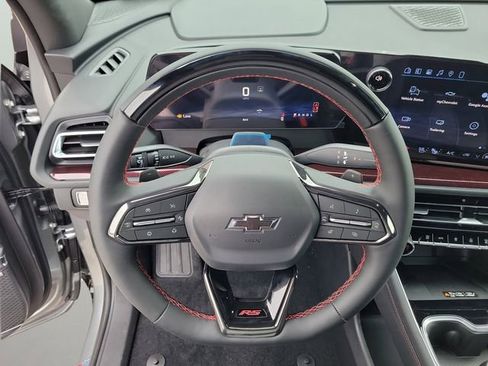 New 2026 Chevrolet Traverse RS image 28