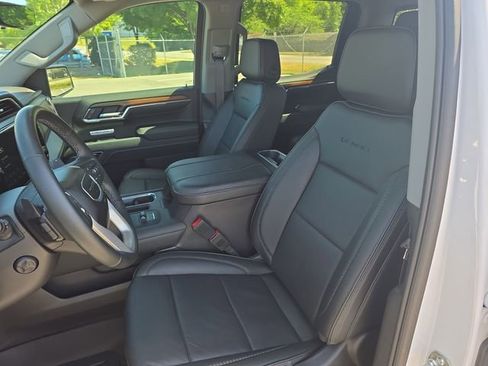 Used 2025 GMC Sierra 1500 Denali w/ Denali Reserve Package AWD/4WD image 15