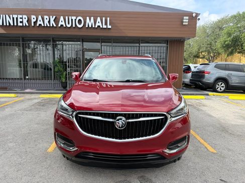 Used 2020 Buick Enclave Essence FWD image 2