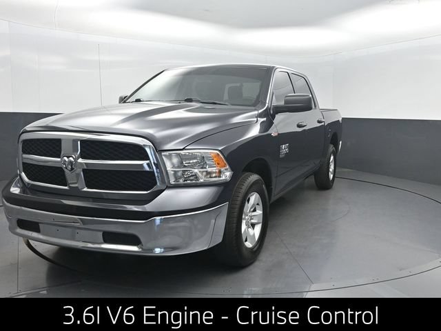 Used 2021 RAM 1500 Classic SLT AWD/4WD image 1