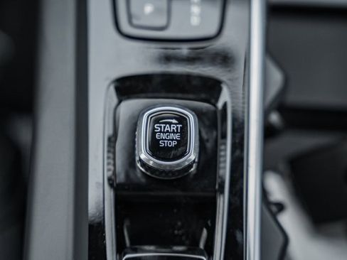 New 2026 Volvo XC60 B5 Plus w/ Protection Package Premier image 28