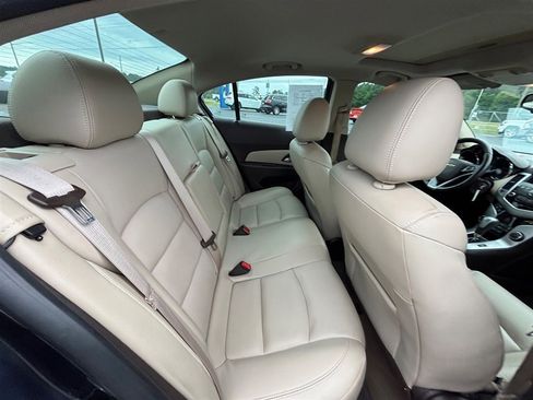 Used 2014 Chevrolet Cruze LT w/ RS Package FWD image 20